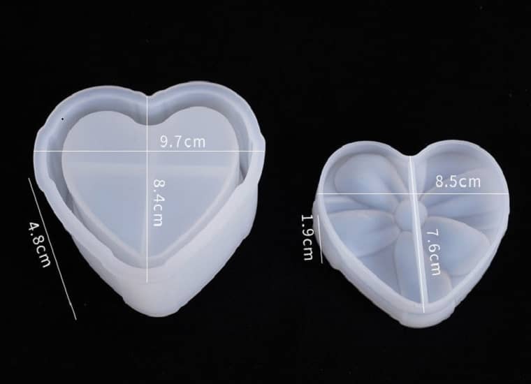 Bowtie heart storage box mold